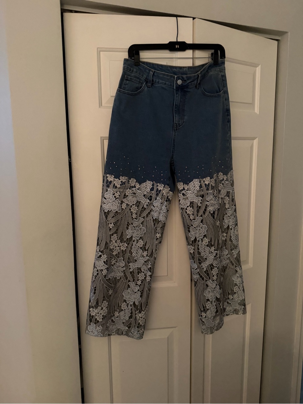 Oolala Blue Denim Jeans with White Lace Overlay 34” 14/16